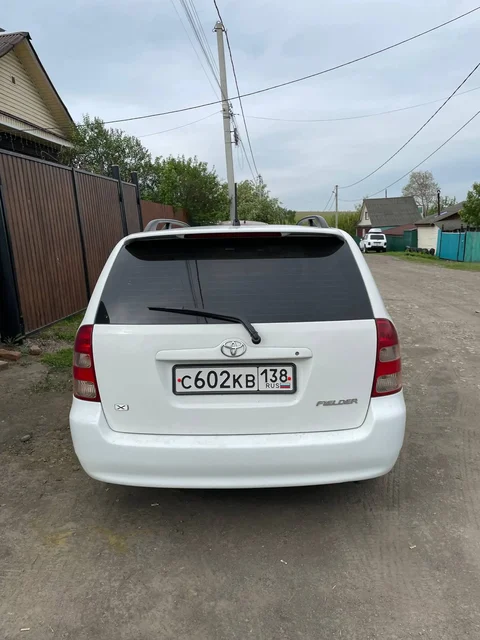 Toyota Fielder 2002 - Колёса, диски и шины в Иркутск