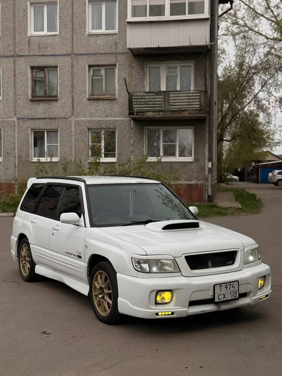 Автомобиль 2001 года - Авто в Иркутск