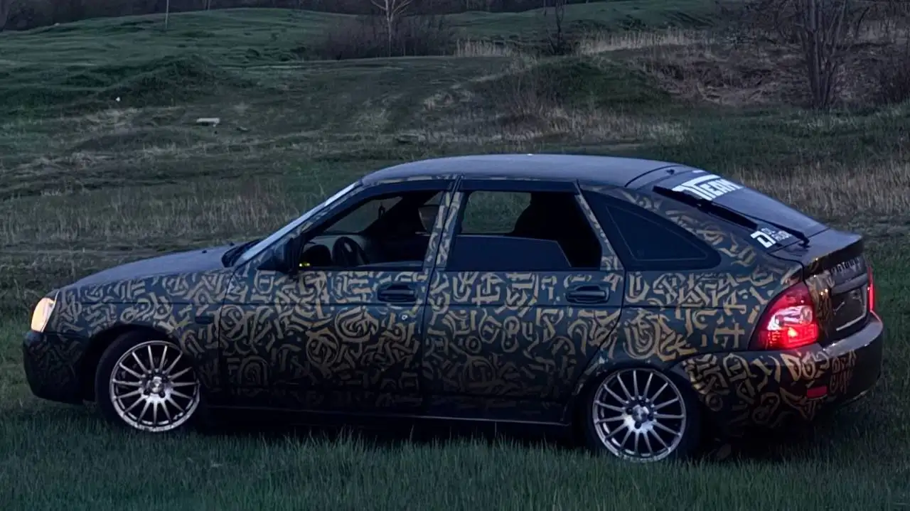 Приора 2010 года - Легковые автомобили (Авто) в Иркутск