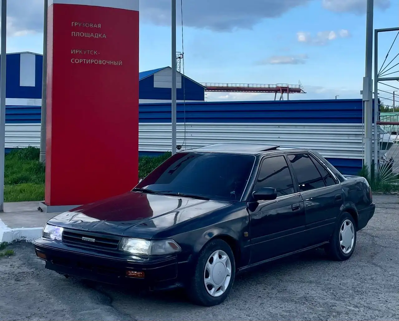 Toyota Carina II 1991 в Иркутске - Легковые автомобили (Авто) в Иркутск