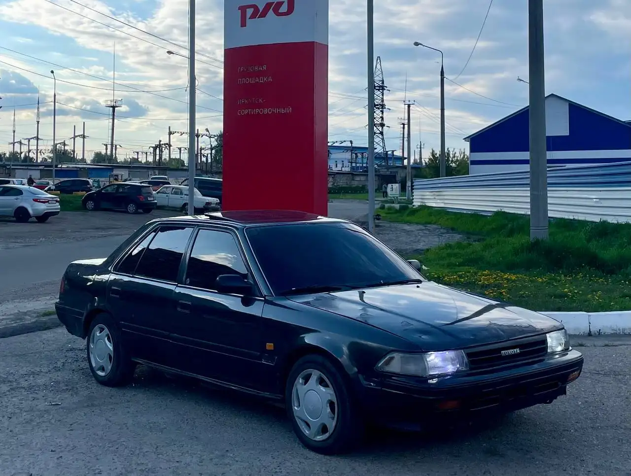 Toyota Carina II 1991 в Иркутске - Легковые автомобили (Авто) в Иркутск