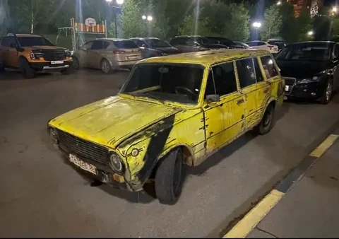 Toyota Mark II (или другая модель?) 2.0L - Стекла в Иркутск