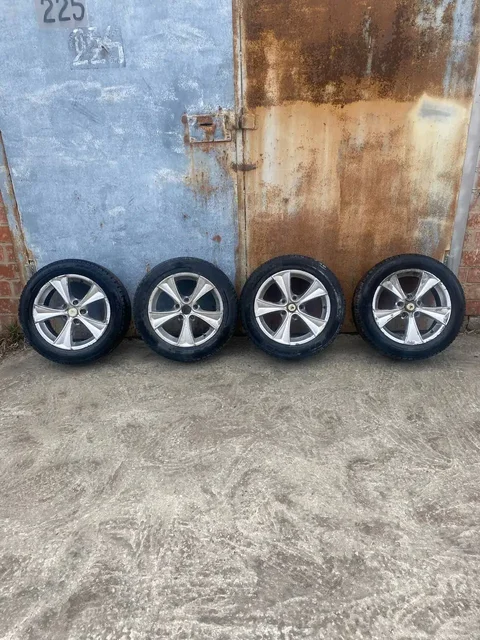 Литье R16 5/114 Zima с остатком - Стекла в Иркутск