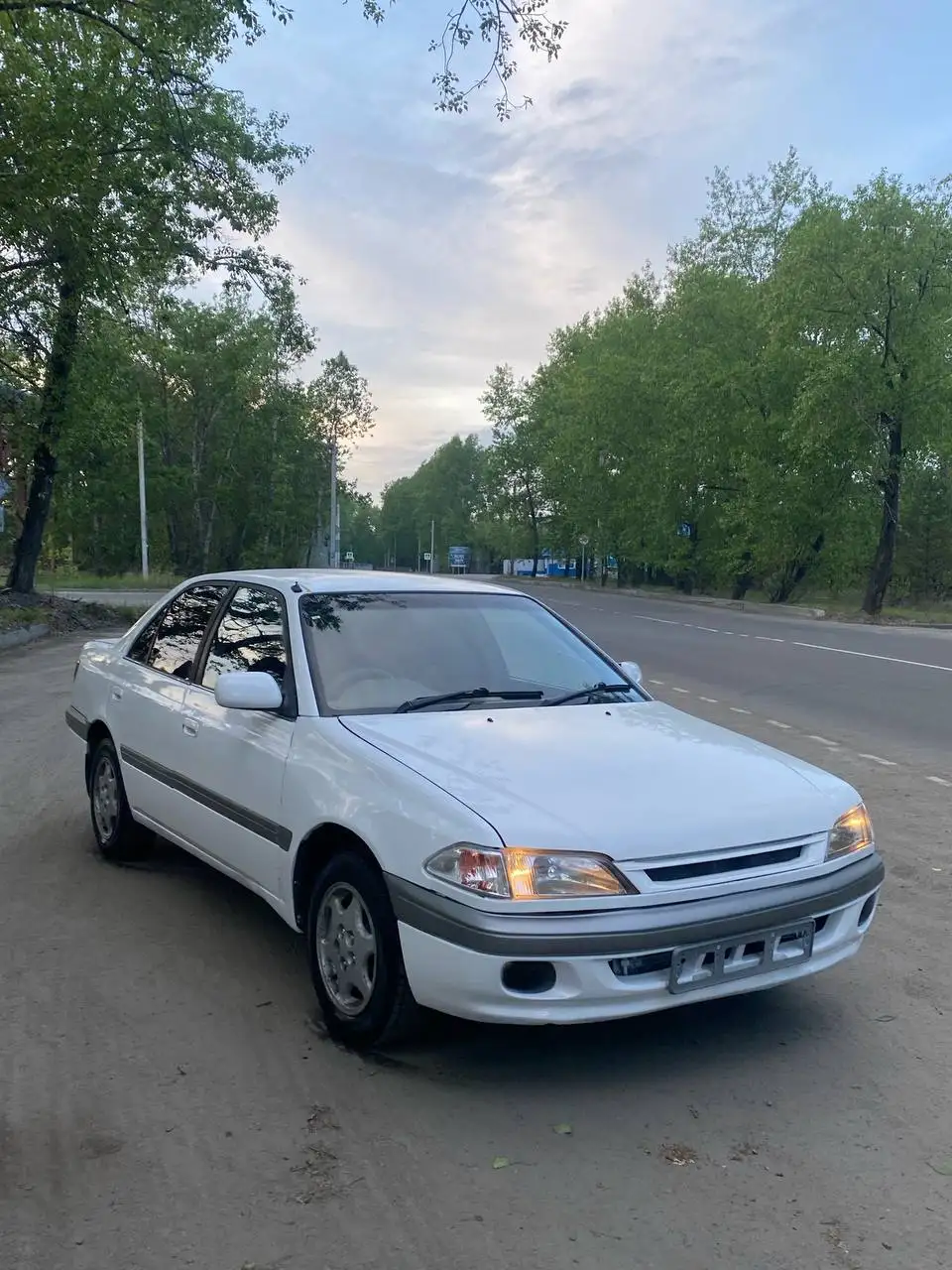 Продам каринку 97г - Легковые автомобили (Авто) в Иркутск