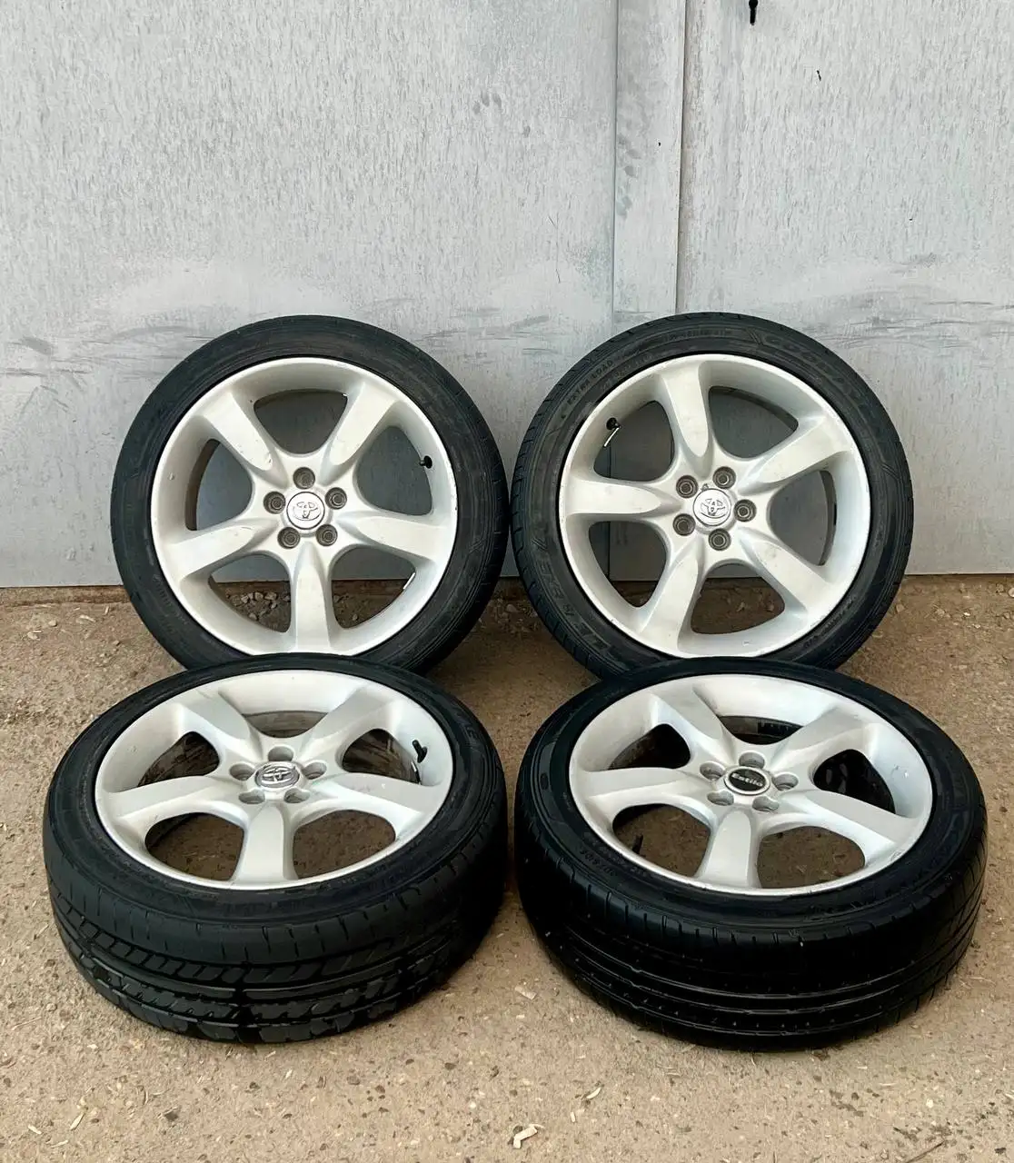 Продам комплект колес R17 5*100 - Колёса и шины (Авто) в Иркутск