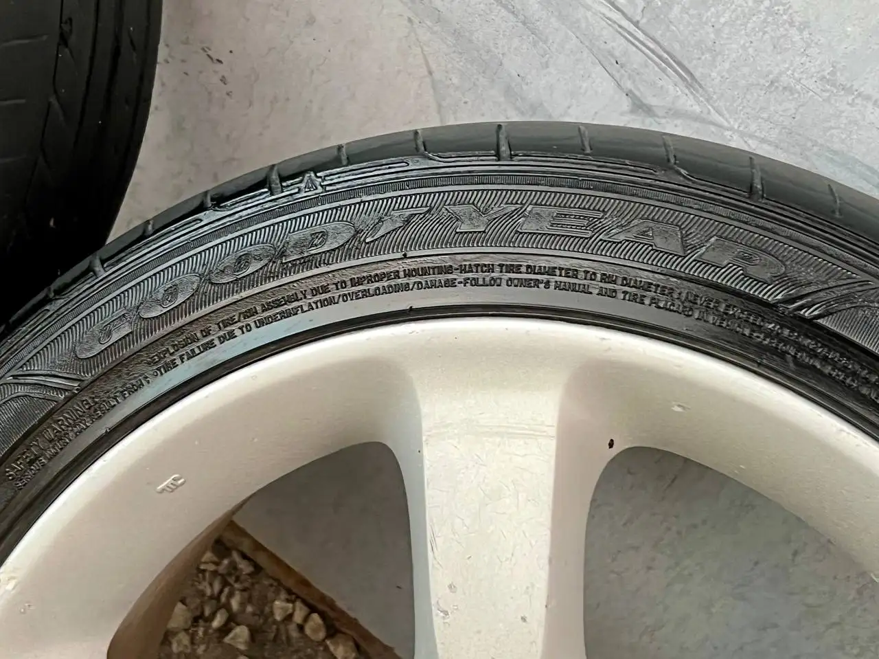 Продам комплект колес R17 5*100 - Колёса и шины (Авто) в Иркутск
