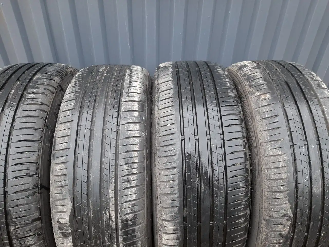 Литые диски R18 на шинах Dunlop и R17 без резины - Диски (Авто) в Иркутск