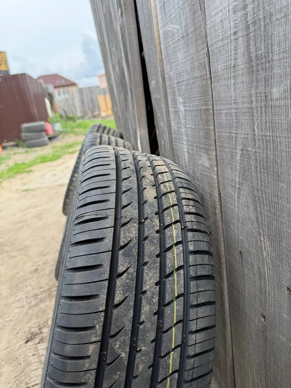 Диски R16 с новой летней резиной 195/50 - Диски и шины (Авто) в Иркутск