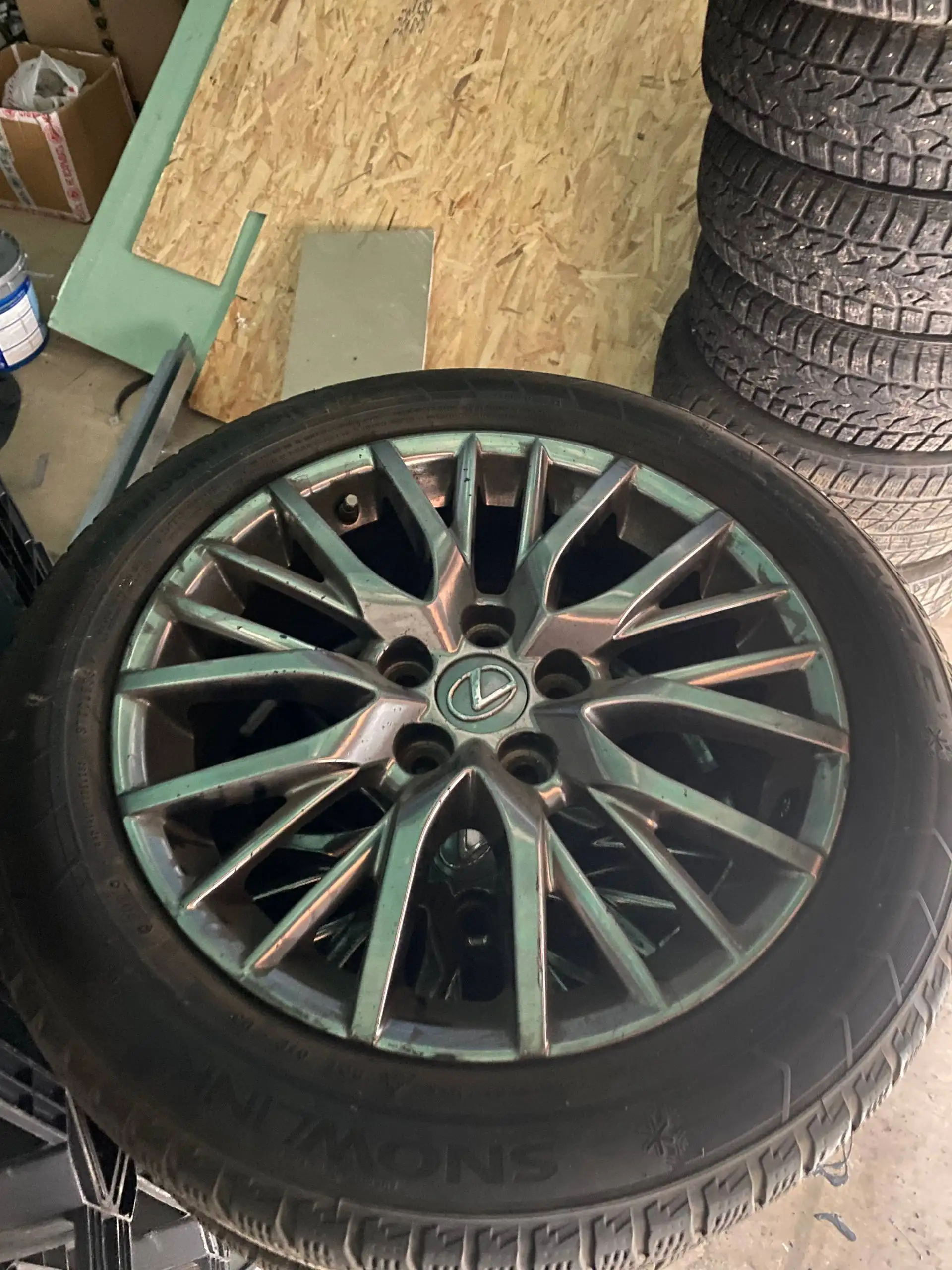Комплект литья оригинал Lexus R17 на резине - Диски и шины (Авто) в Иркутск