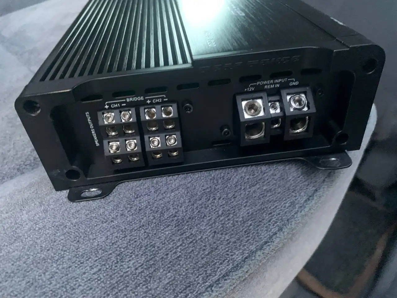 Продам усилитель Deaf Bounce 4х220 - Автозвук (Авто) в Иркутск