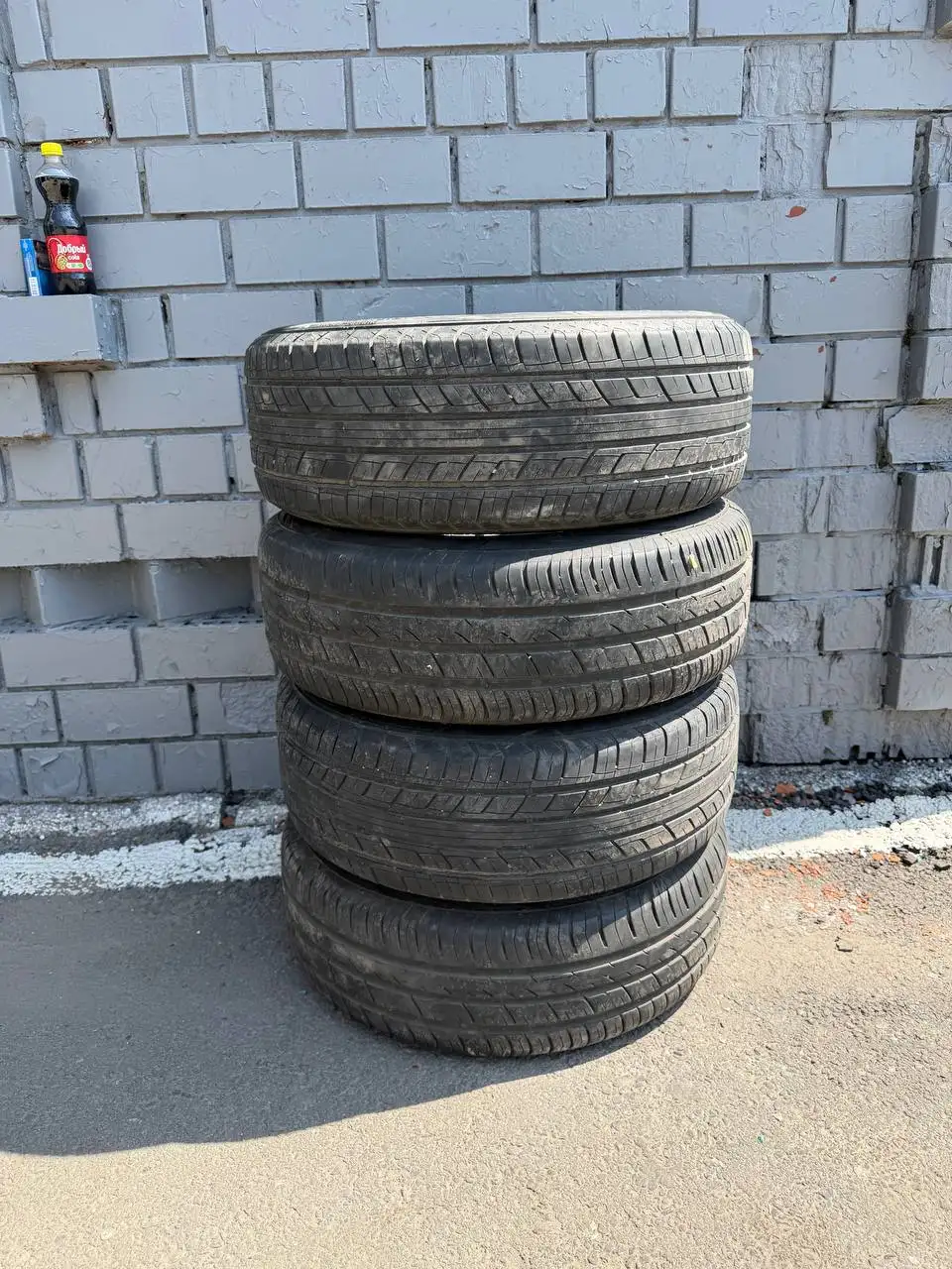 Продам комплект резины R16 - Шины и диски (Авто) в Иркутск
