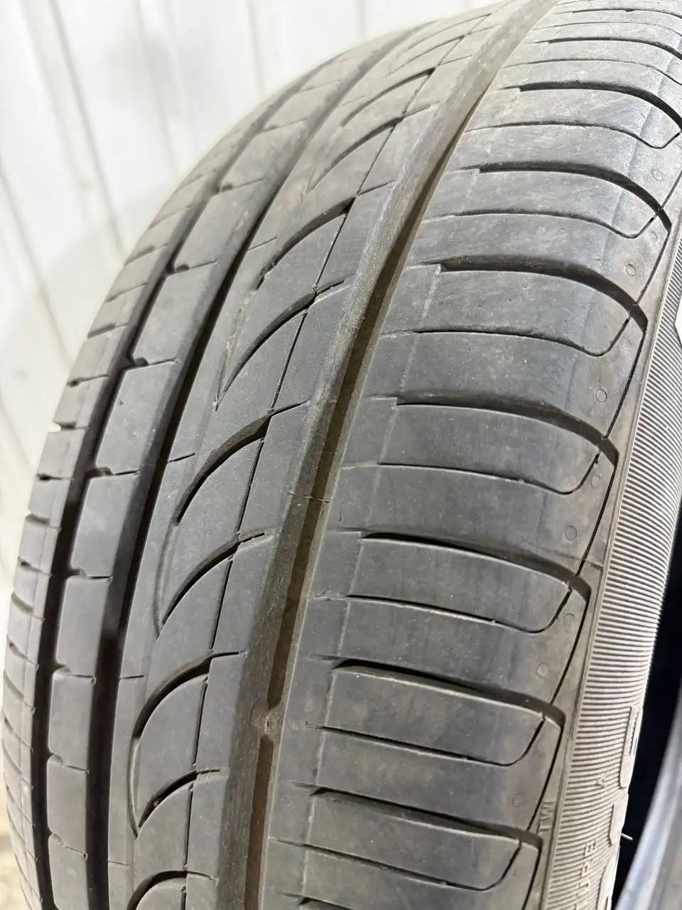 Продам летнюю резину 205/60R16 - Шины (Авто) в Иркутск