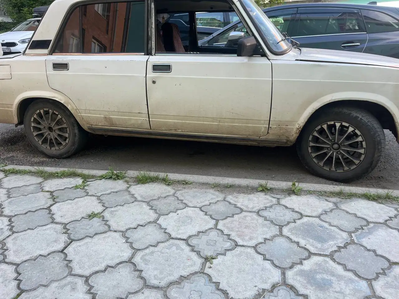 Продам литье на зимней резине R14 - Колёса и шины (Запчасти) в Иркутск