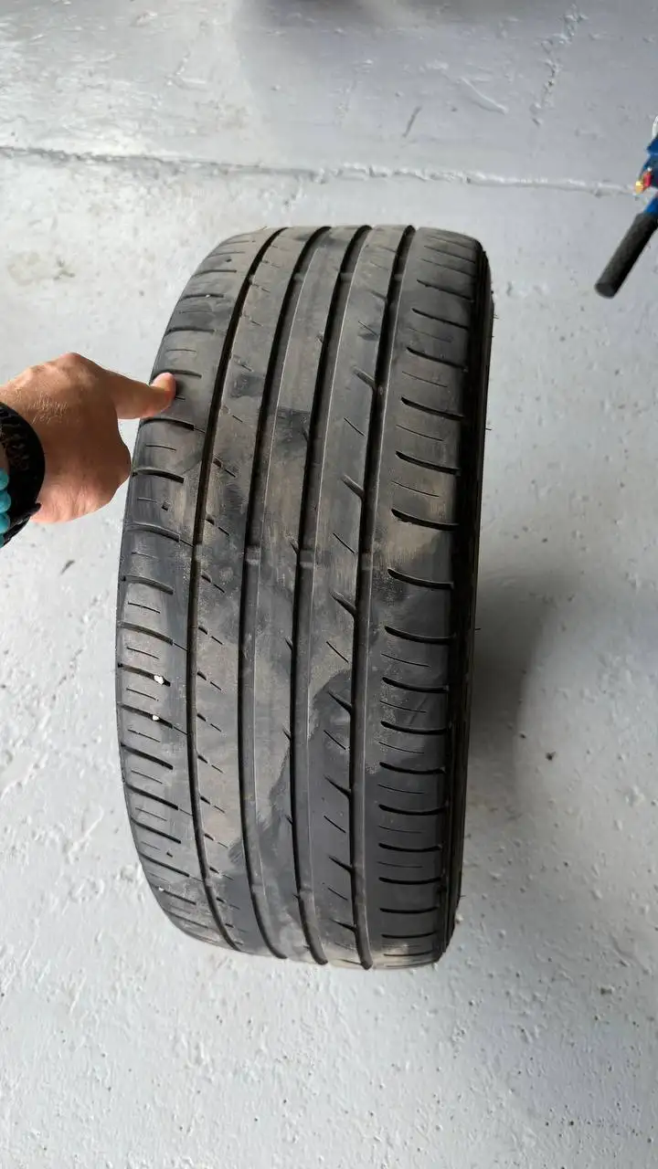 Шины Falken 225/40 R18 - Шины и диски (Авто) в Иркутск