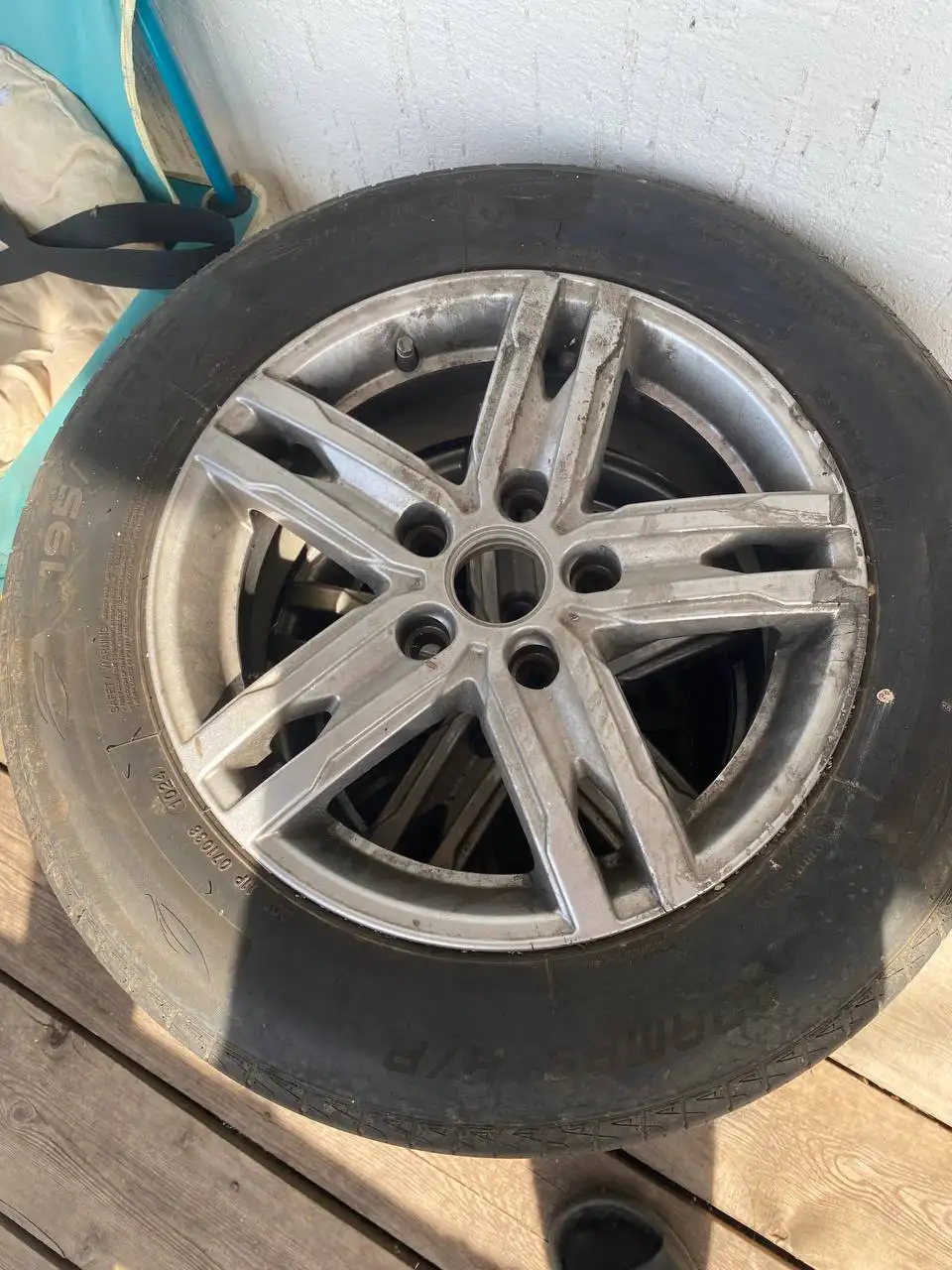 3 штуки все на фото - 4000 - Авто в Иркутск