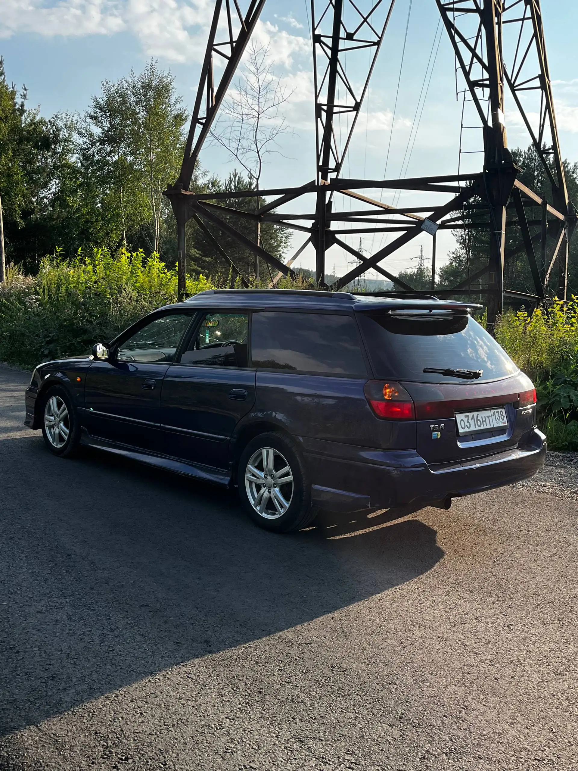2000 год Двушка бенз Полный ход - Автомобили (Авто) в Иркутск