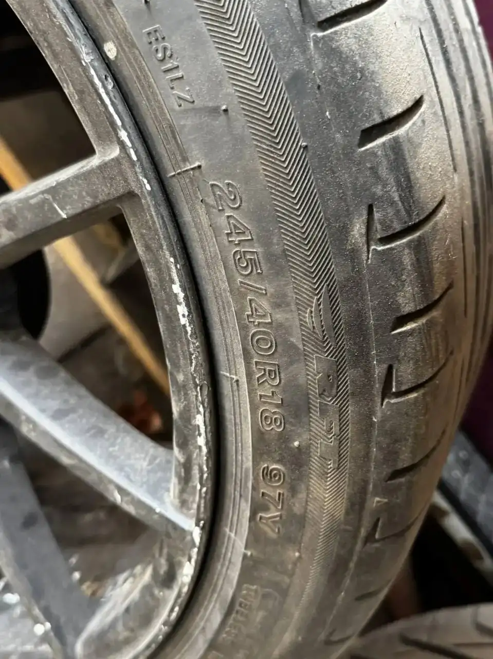 R18 разноширые колеса с резиной - Диски (Авто) в Иркутск