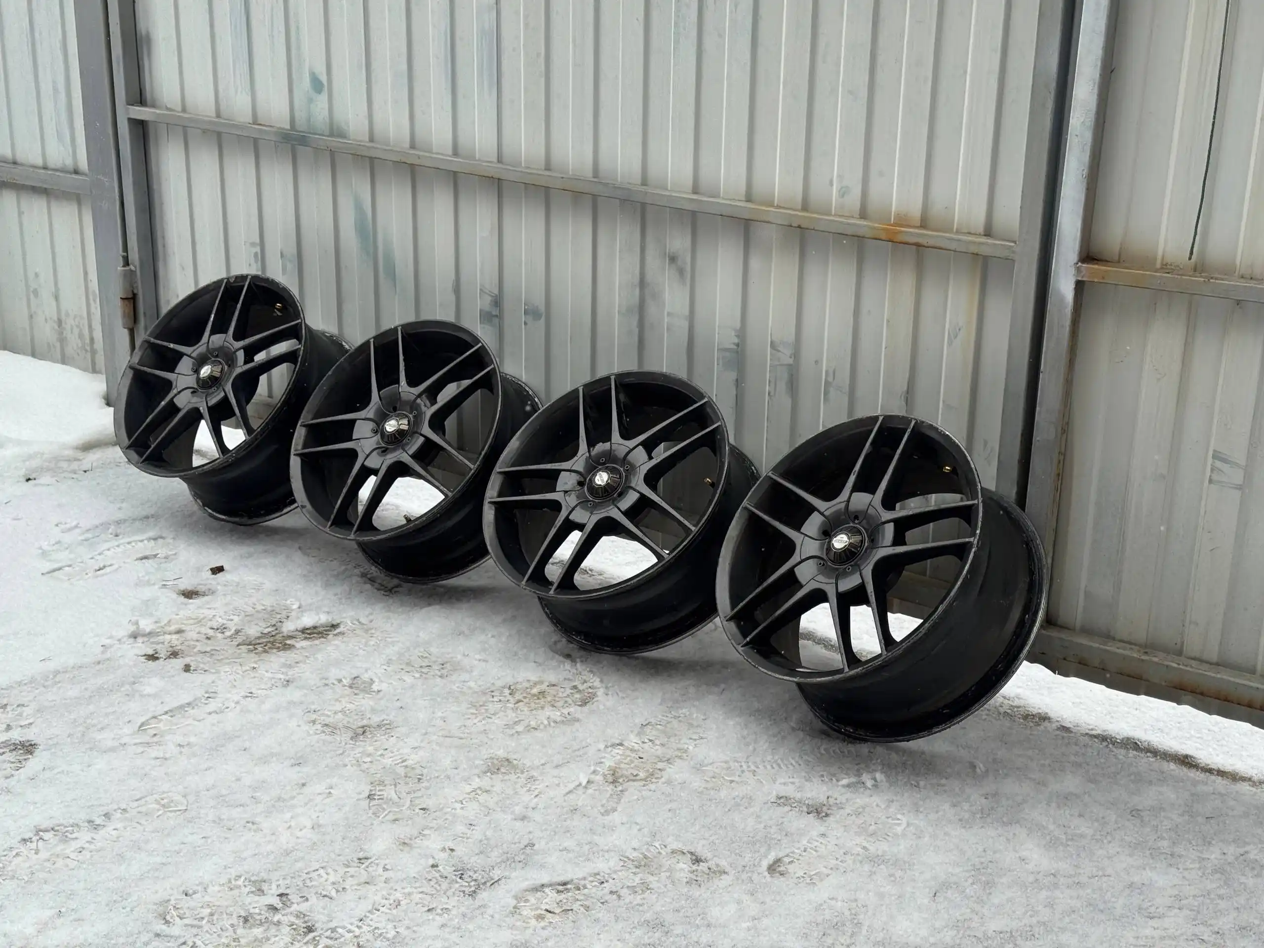 Продажа дисков R17