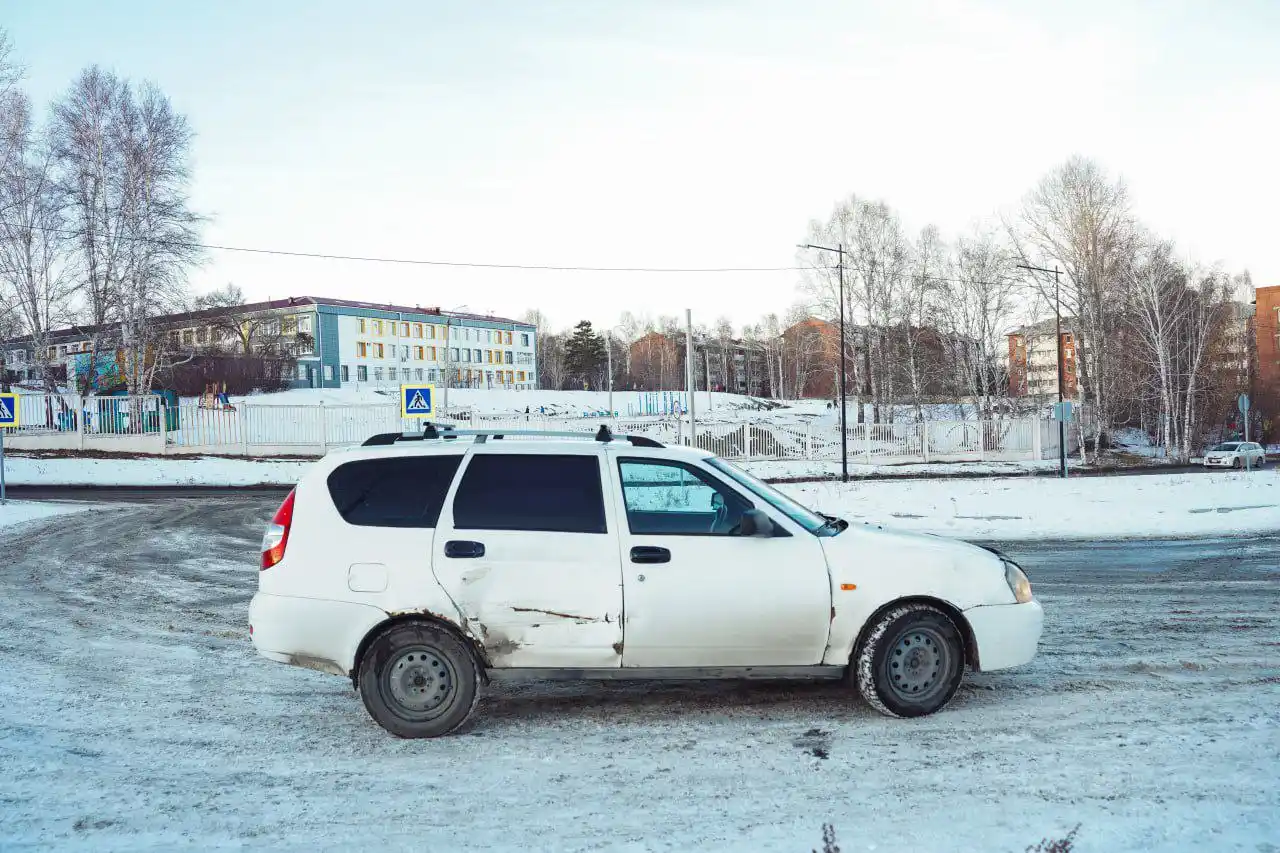 Продам Лада Приора 2010 год