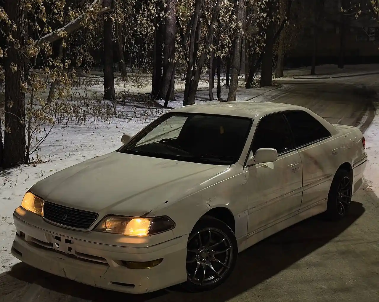 Продажа Toyota Mark II и Toyota Ractis