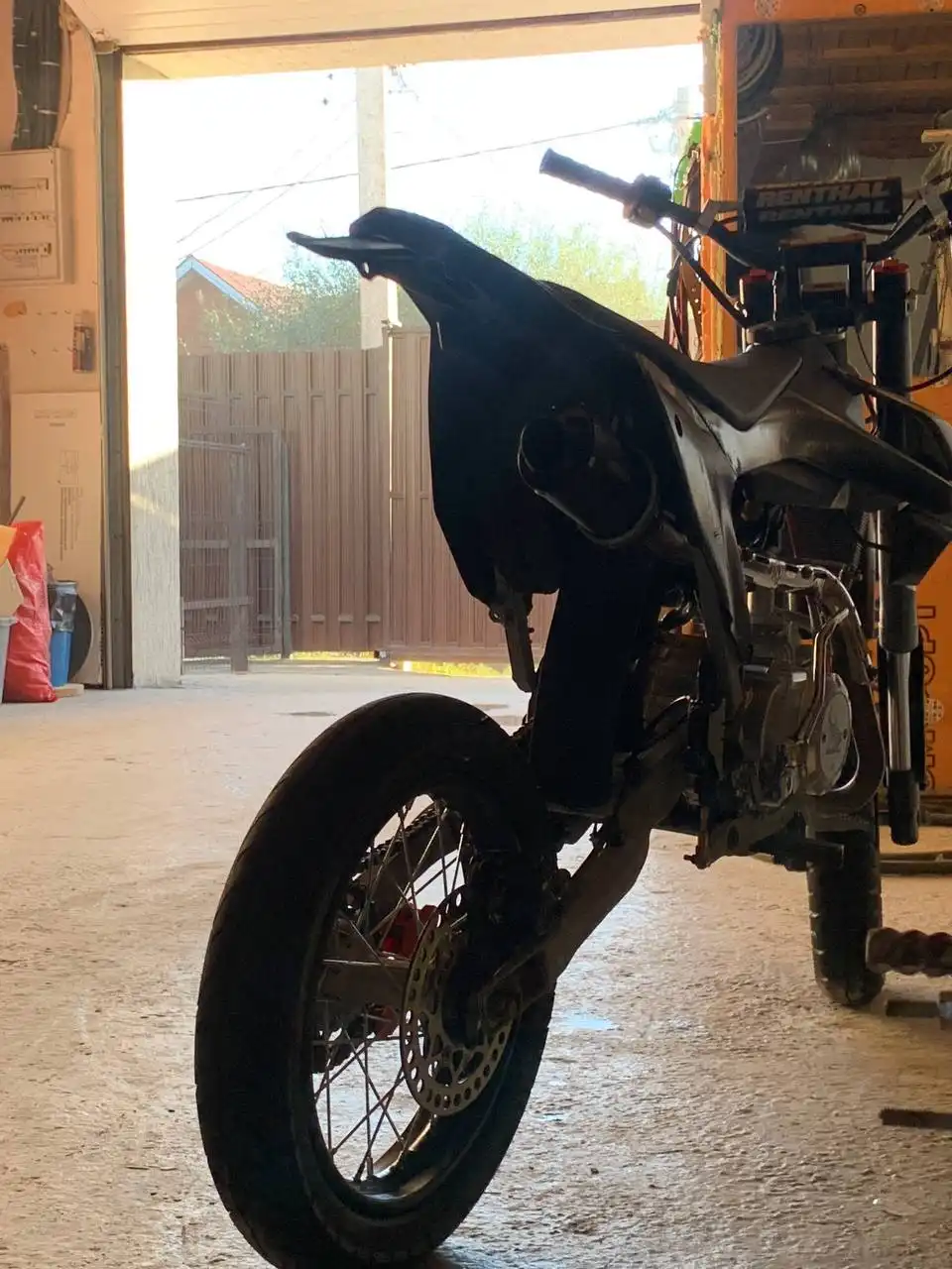 Продам отличный питбайк