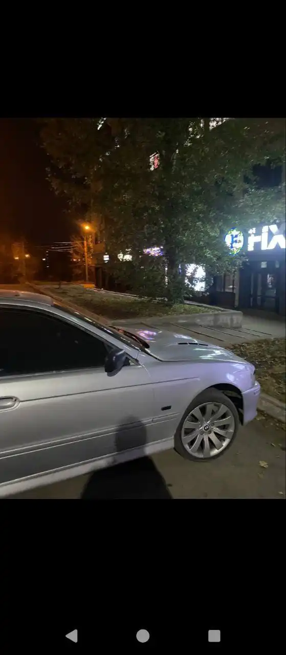 Продам-обменяю БМВ е39 2.8 АКПП