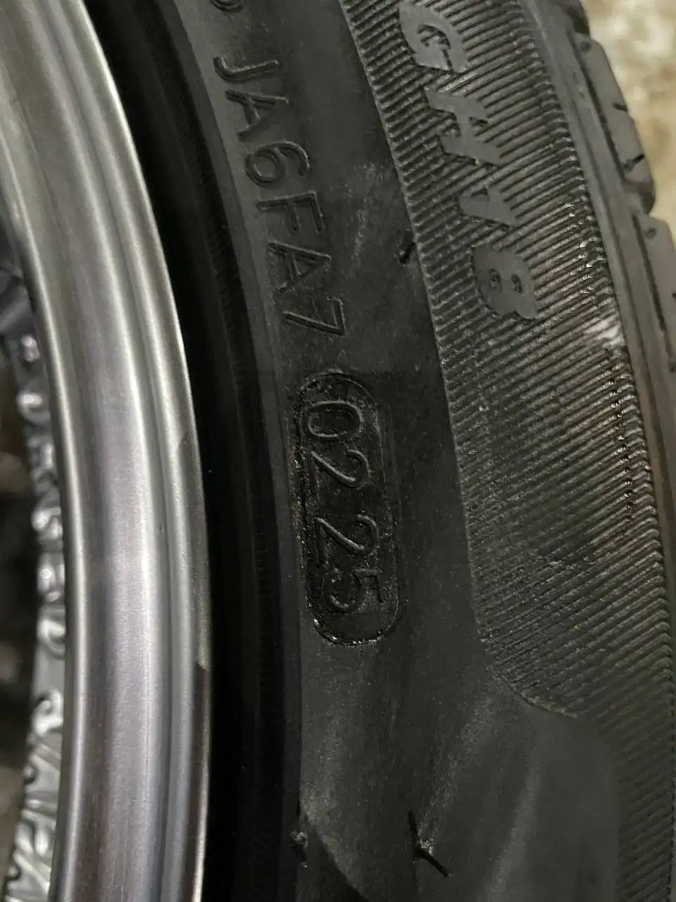 Продам комплект колес R16