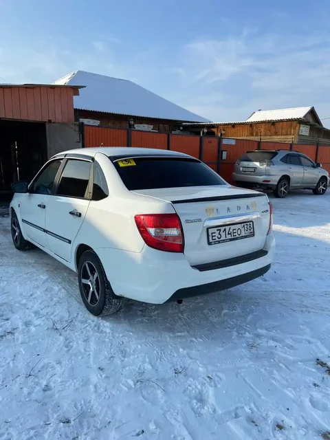 Продам автомобиль 21 год на роботе - Авто в Иркутск