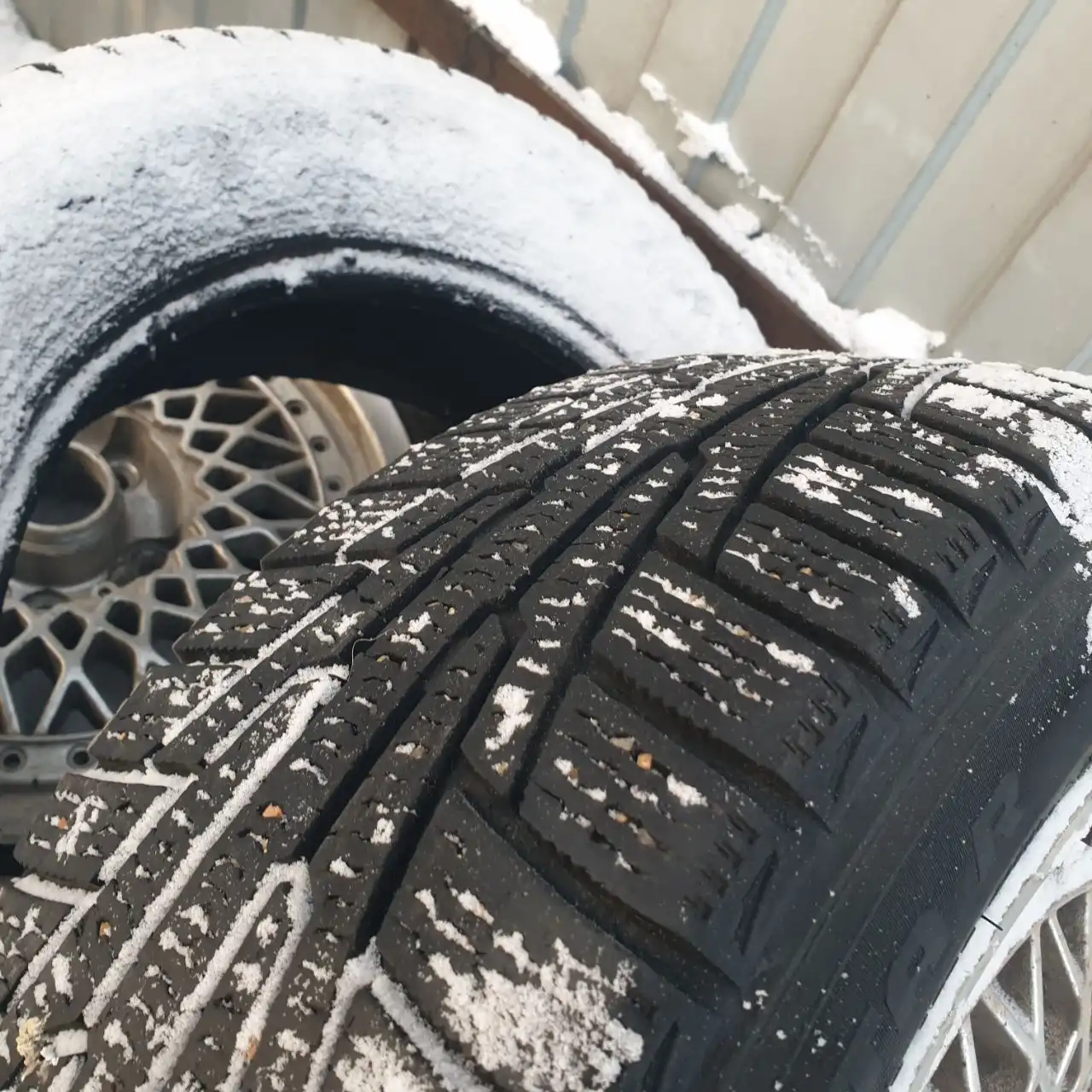 Продажа дисков с шинами