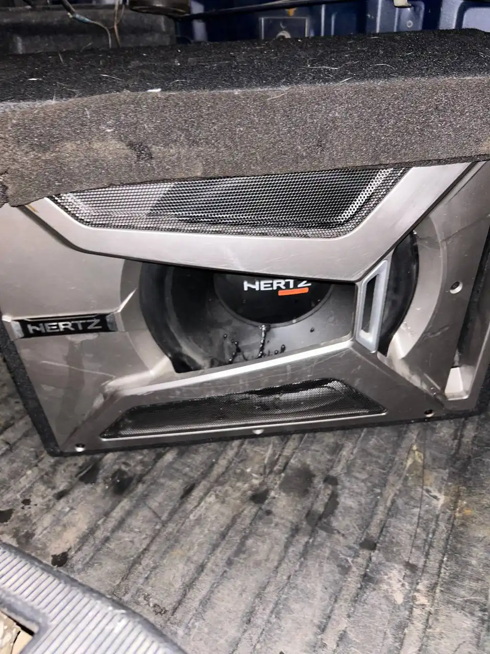 Сабик Hertz EBX300 1000W