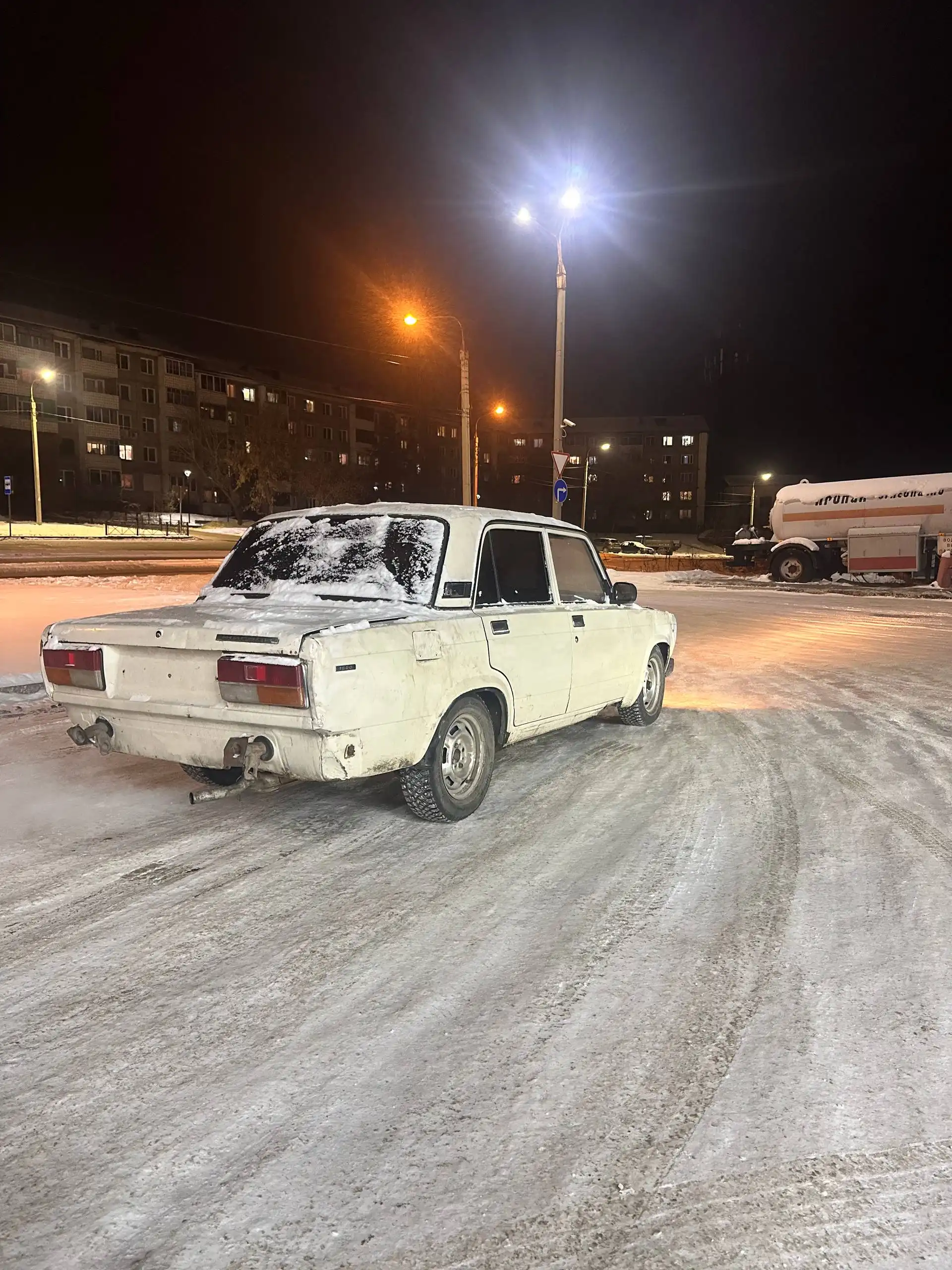 Продажа ВАЗ 2107 2000 года