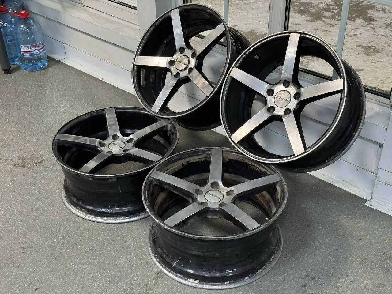 Продажа дисков Vossen r18" 5×114 8j et28