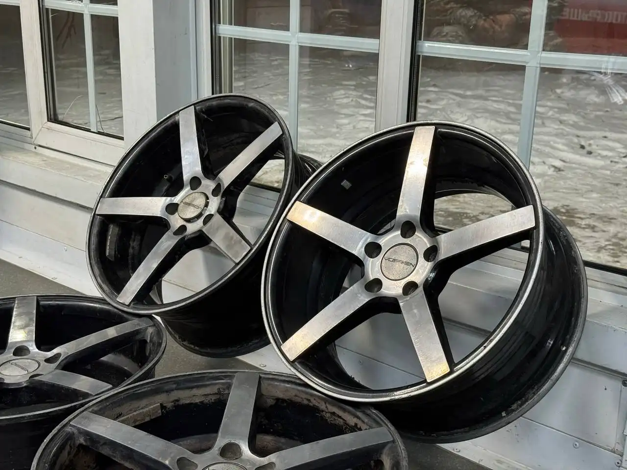Продажа дисков Vossen r18" 5×114 8j et28