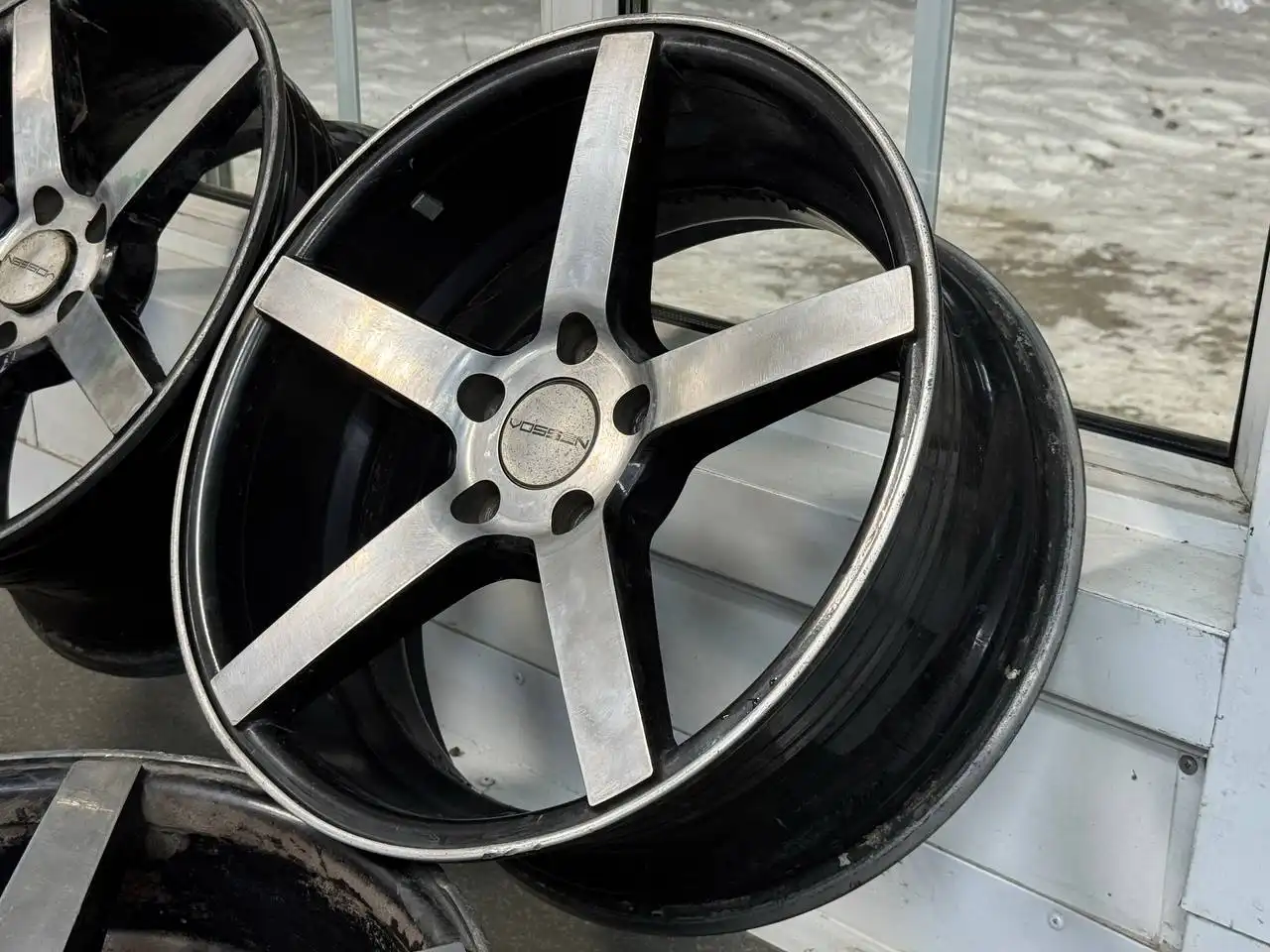 Продажа дисков Vossen r18" 5×114 8j et28