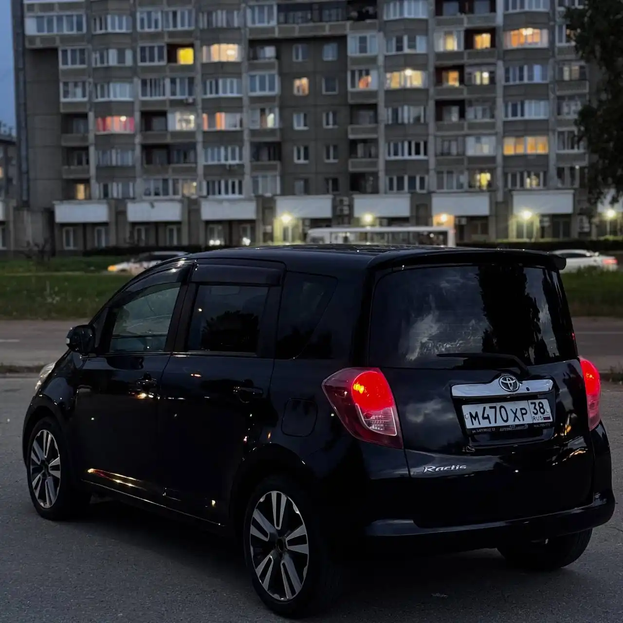 Продажа Toyota Ractis 2008 года в Ангарске