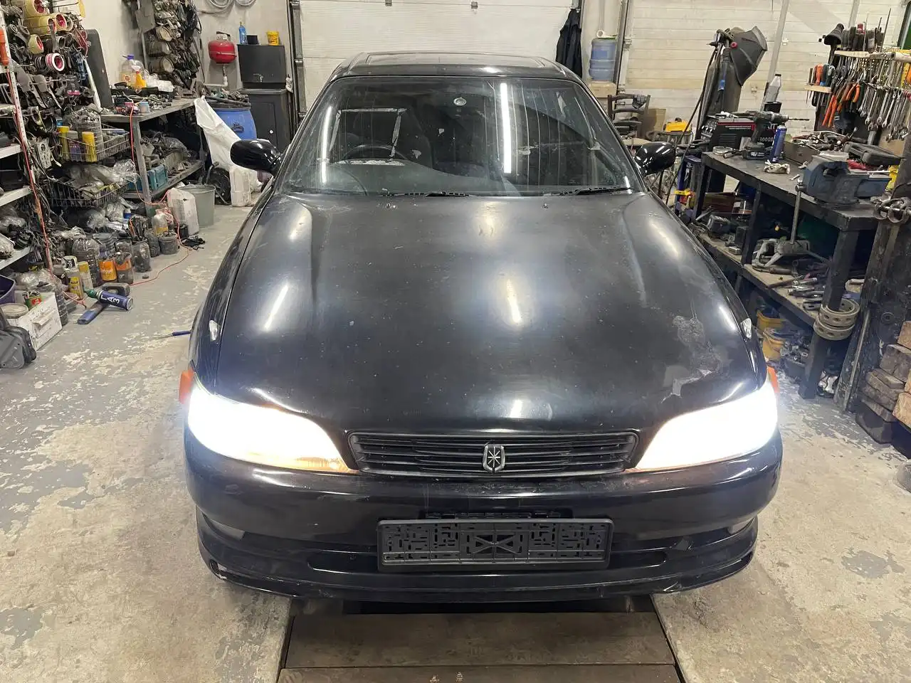 Продажа двух автомобилей Chaser JZX100 и Mark 2 JZX90 с двигателями 1JZ-GE VVTI