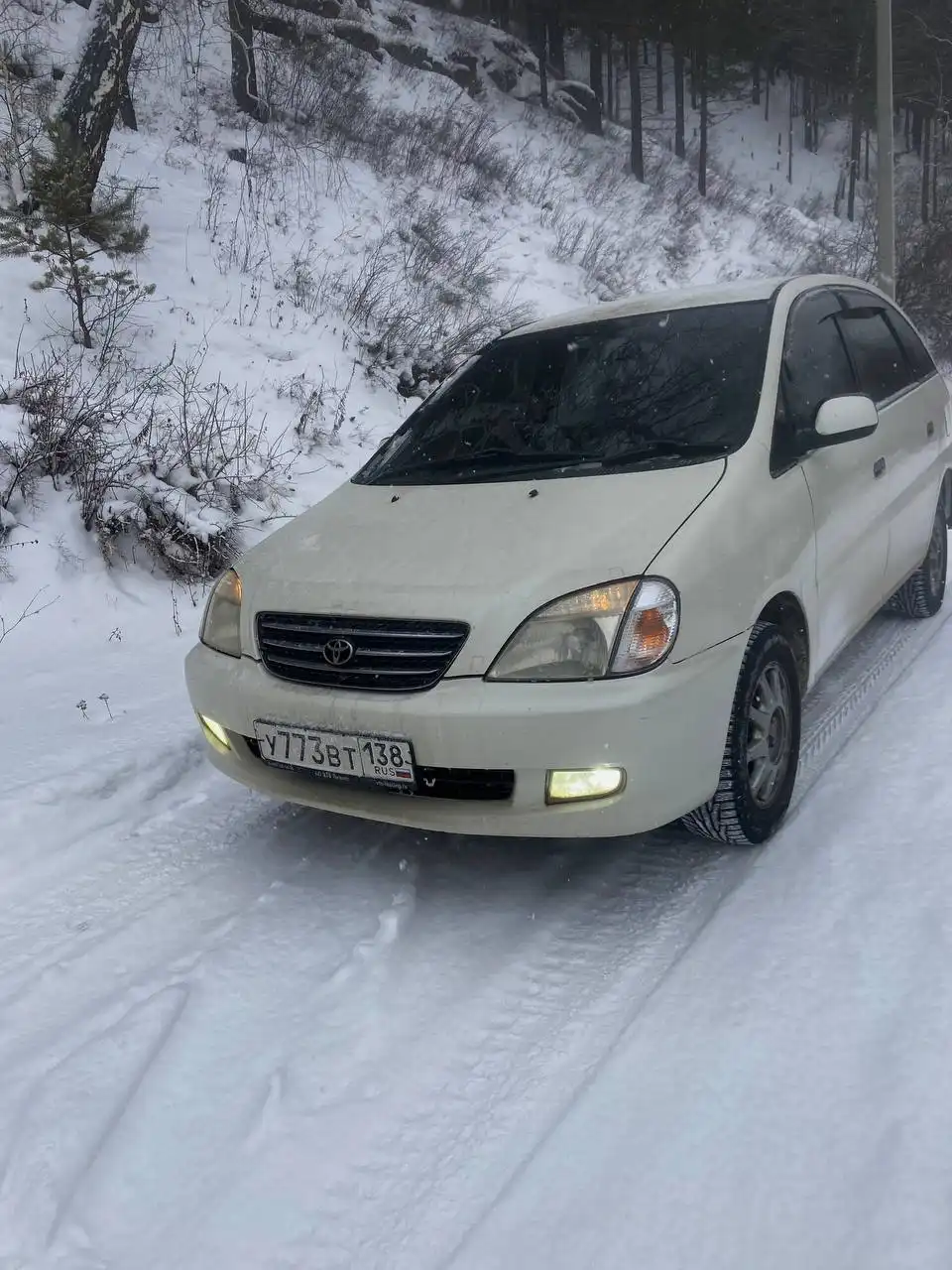 Toyota Nadia 1998 в хорошем состоянии