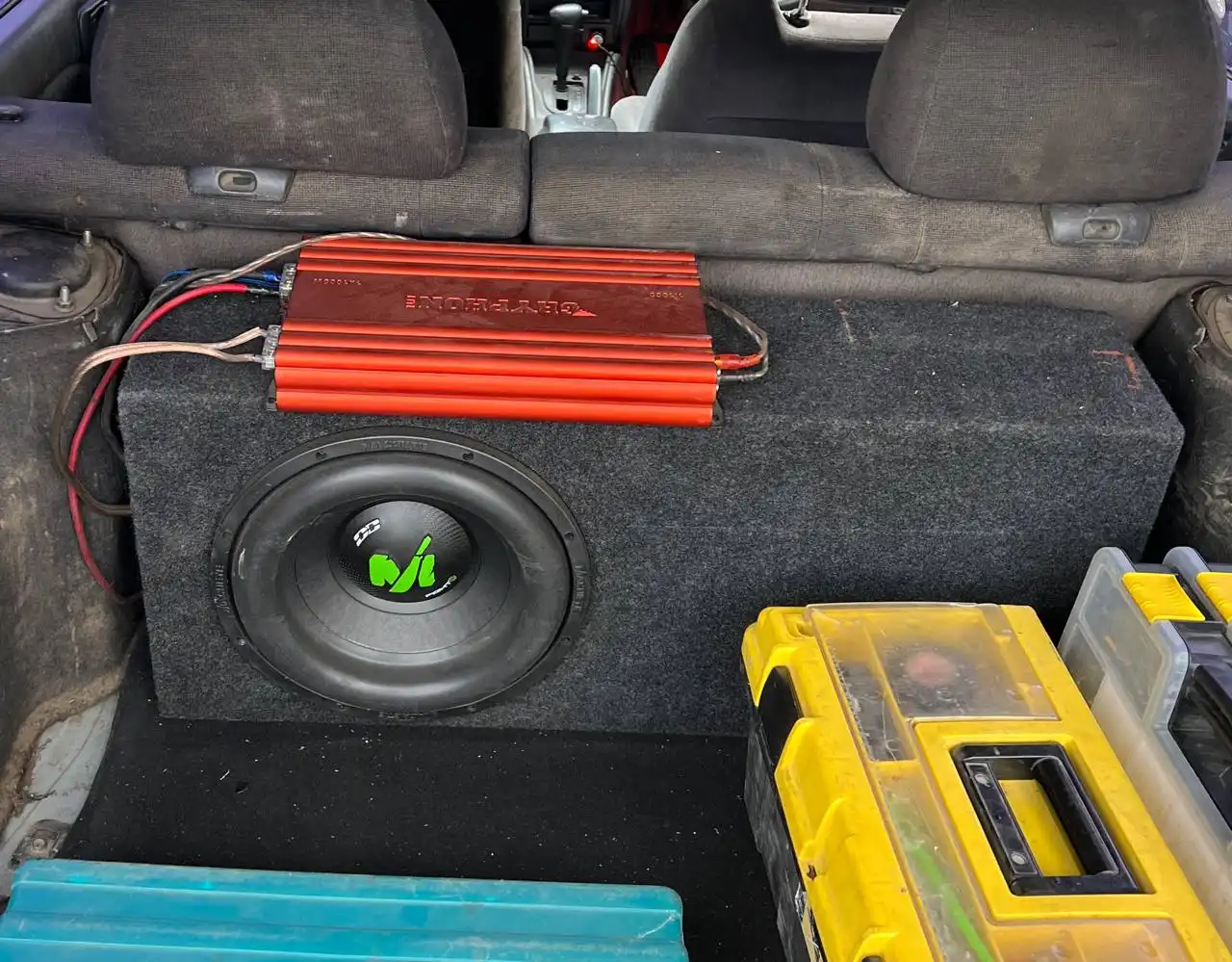 Продам сабвуфер Fight S