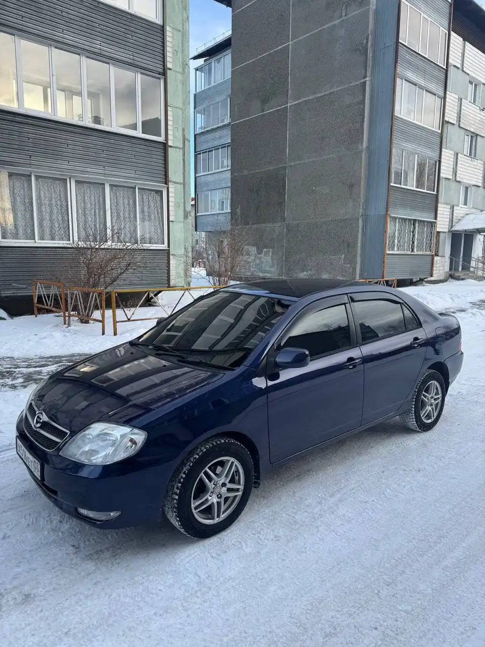 Продажа автомобилей Toyota и ВАЗ разных годов выпуска