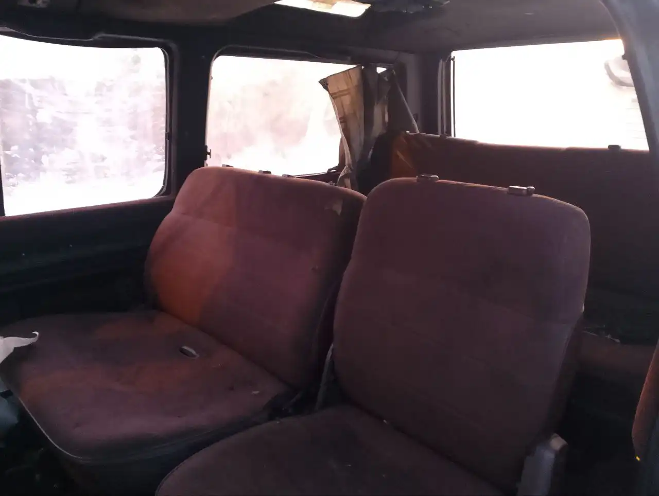 Продажа автомобилей Lancer и Nissan Largo