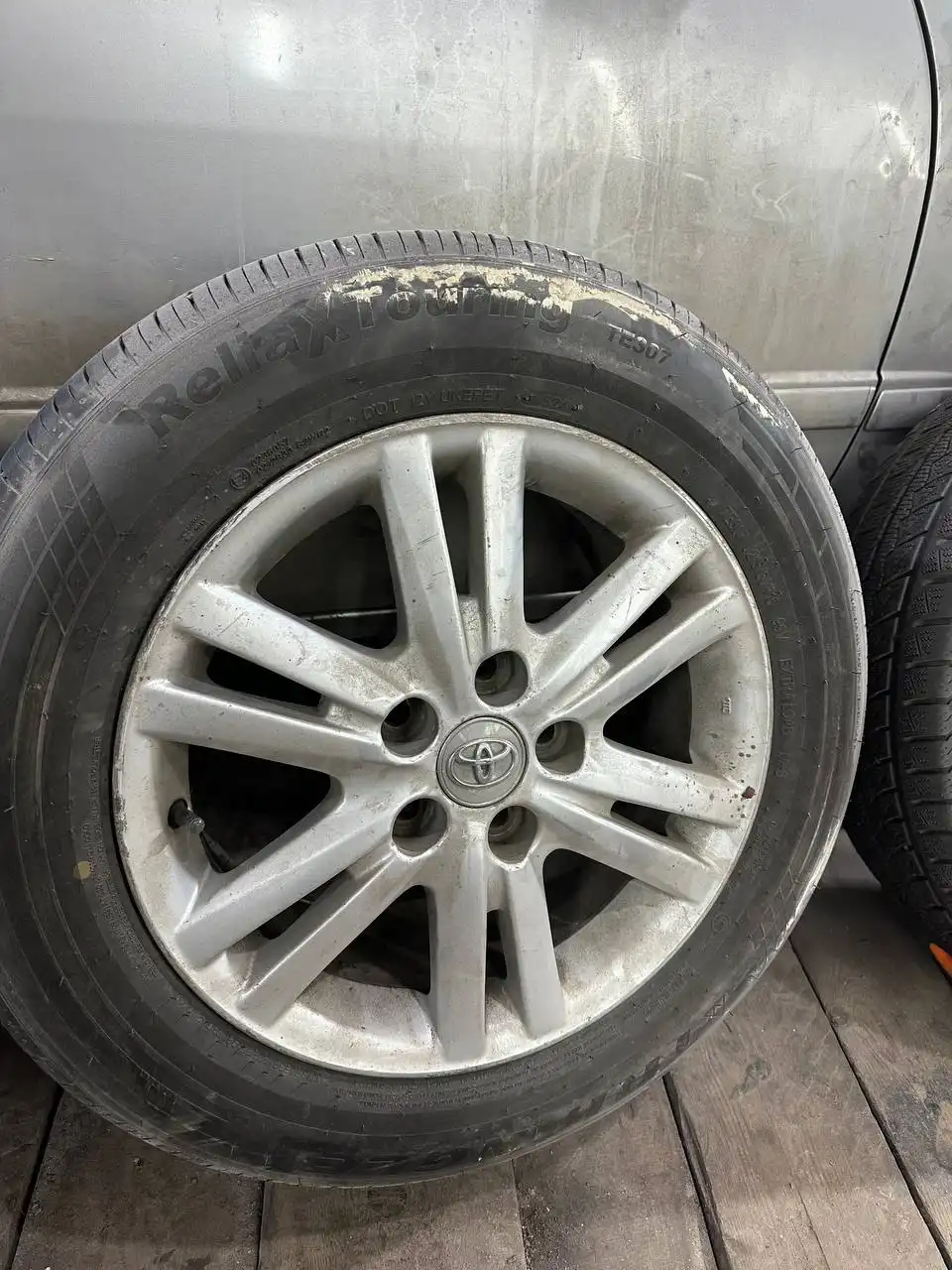 Продажа дисков Тойота оригинал 5.114 R16