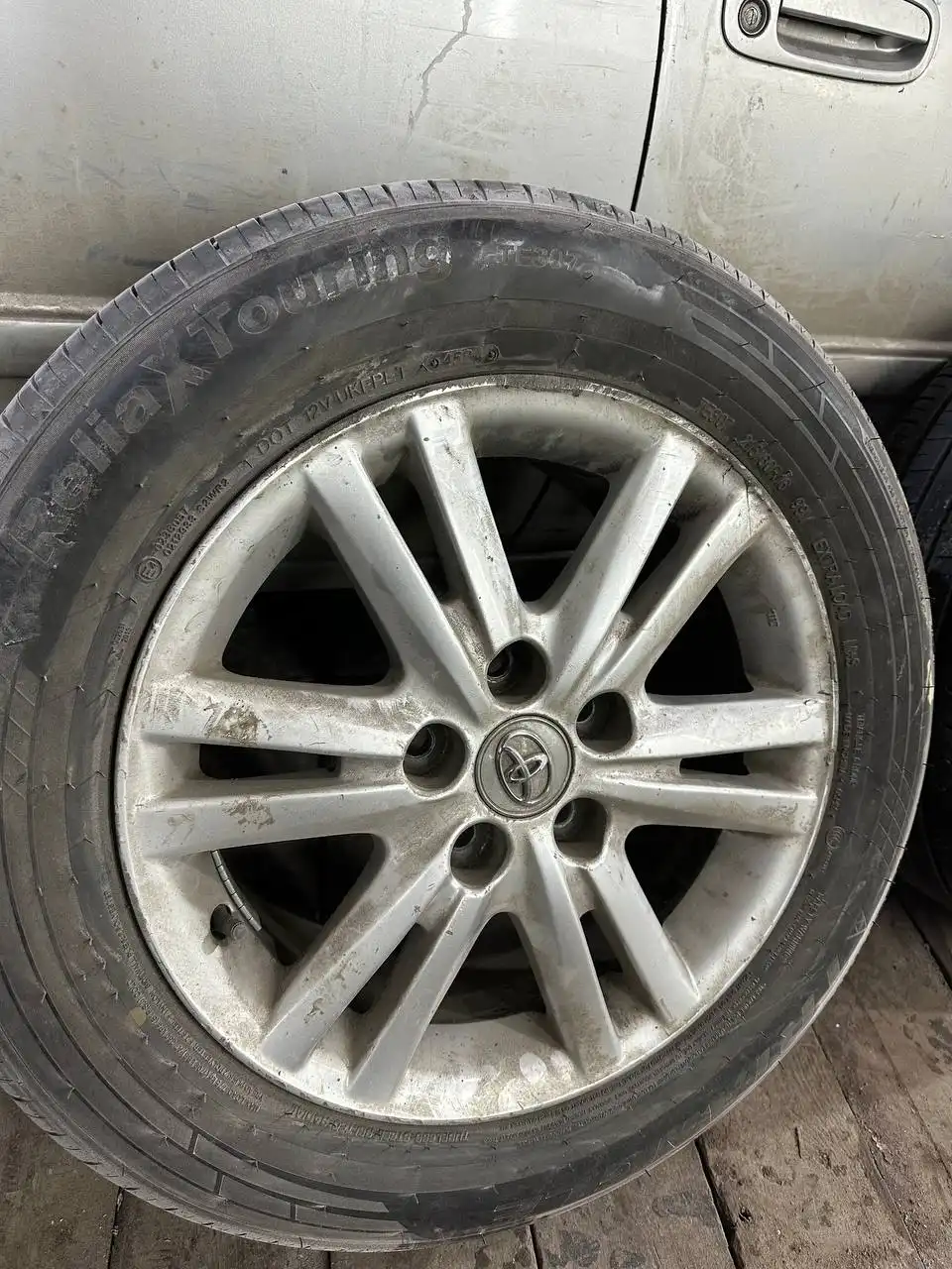 Продажа дисков Тойота оригинал 5.114 R16