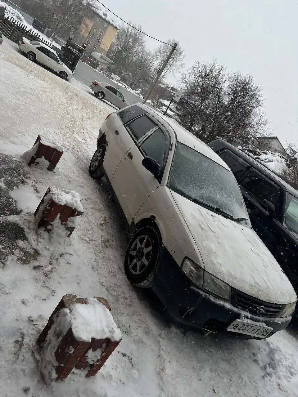 Продажа Nissan 2000 года с автоматом и полным приводом - Авто в Иркутск