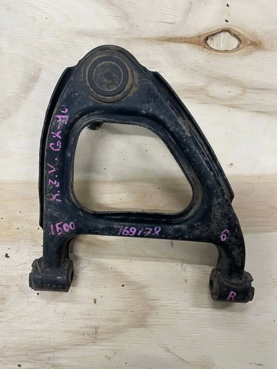 Рычаги задние правые верхние Марк/Чайзер/Креста gx/jzx - Подвеска (Запчасти) в Иркутск