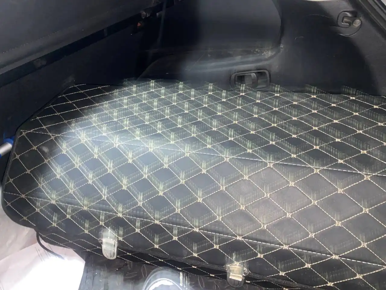 Набор автомобильных аксессуаров - Аксессуары (Авто) в Иркутск