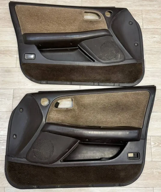 Дверные карты Марк 90 в нормальном состоянии - Квадроциклы в Иркутск