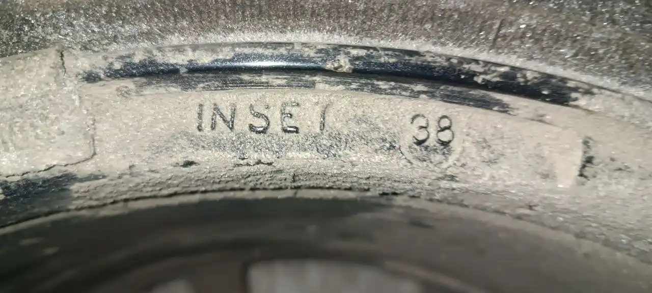 Продажа колес в сборе R17/215/60 - Запчасти (Авто) в Иркутск