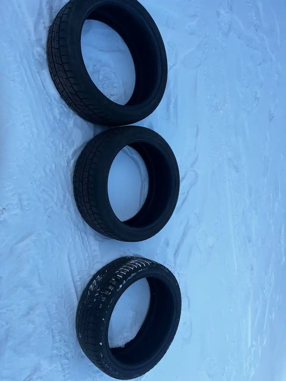 Продам зимнюю резину R18 225х40 - Шины и диски (Авто) в Иркутск