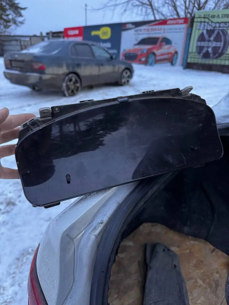 Продажа приборки для автомобиля - Запчасти (Авто) в Иркутск