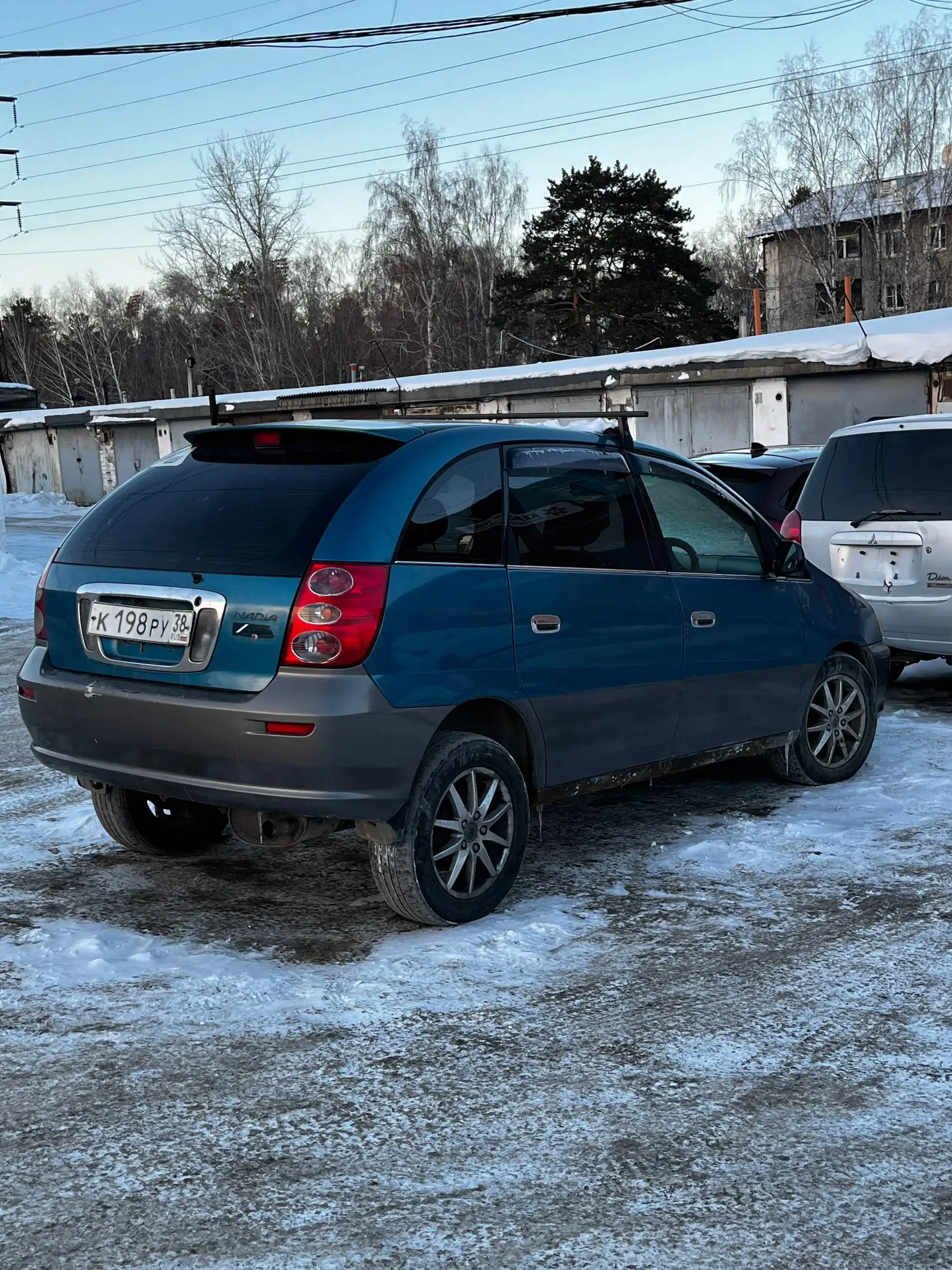 Продажа автомобиля Fse 1998 года с проблемным ТНВД - Авто в Иркутск